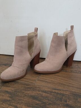 JustFab Suede Cutout Ankle Booties in Blush Pink with Stacked Heel